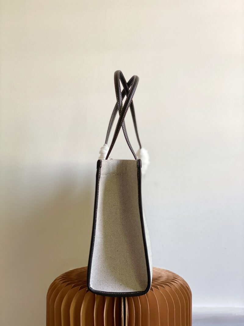 Burberry Freya-33*12.5*26CM - Image 5