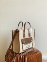 Burberry Freya-23*8*19CM - Image 4