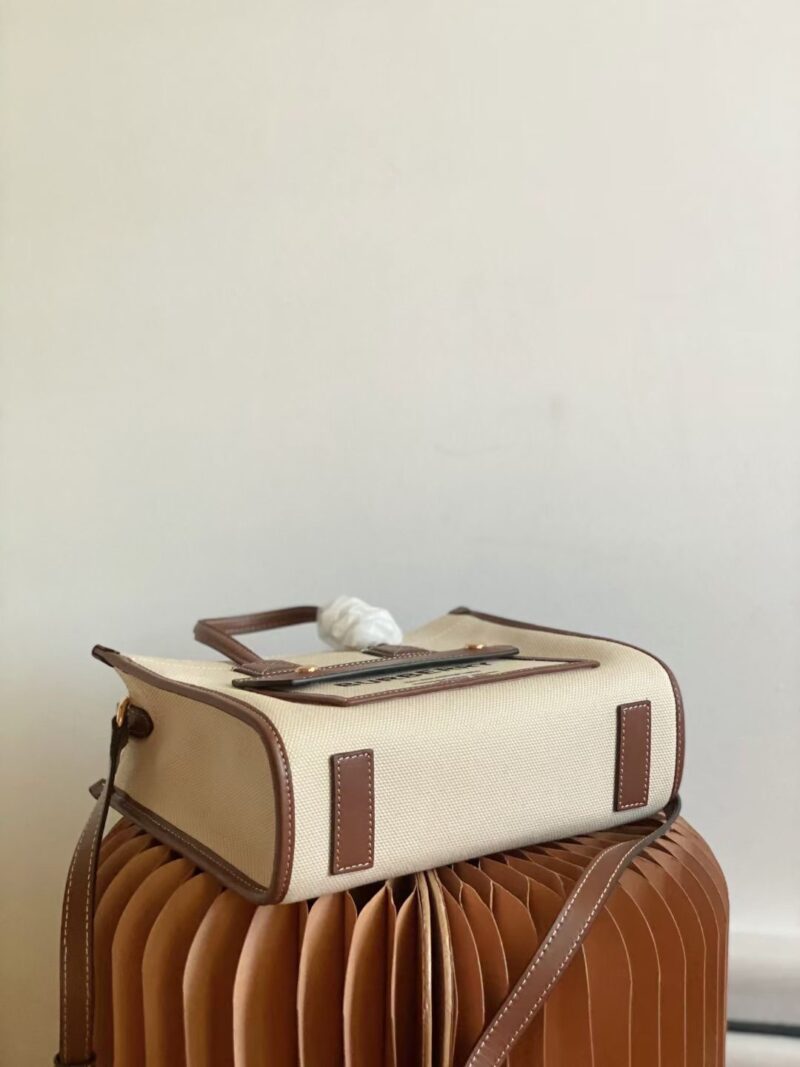 Burberry Freya-23*8*19CM - Image 5