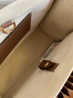 Burberry Freya-23*8*19CM - Image 9