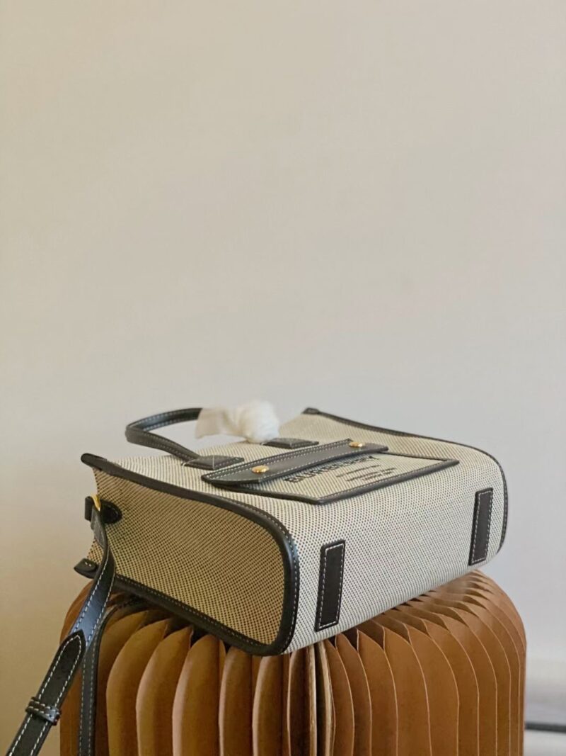 Burberry Freya-23*8*19CM - Image 6