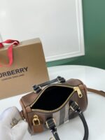 Burberry Handbags-18.5*11*12 /30*15*21CM - Image 10