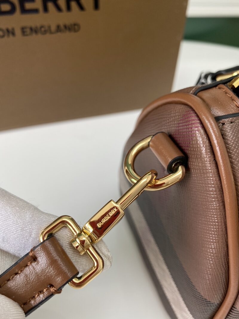 Burberry Handbags-18.5*11*12 /30*15*21CM - Image 11
