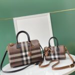 Burberry Handbags-18.5*11*12 /30*15*21CM