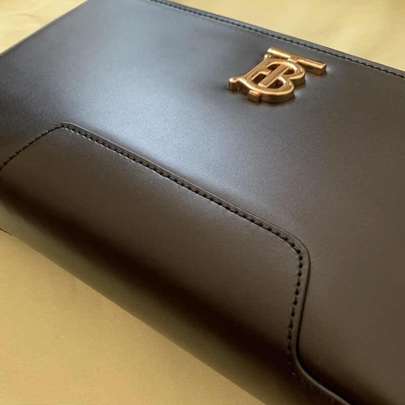 Burberry Armpit Bag-28X14X5CM - Image 6