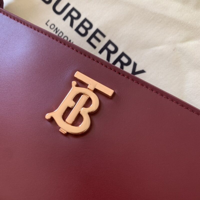Burberry Armpit Bag-28X14X5CM - Image 5