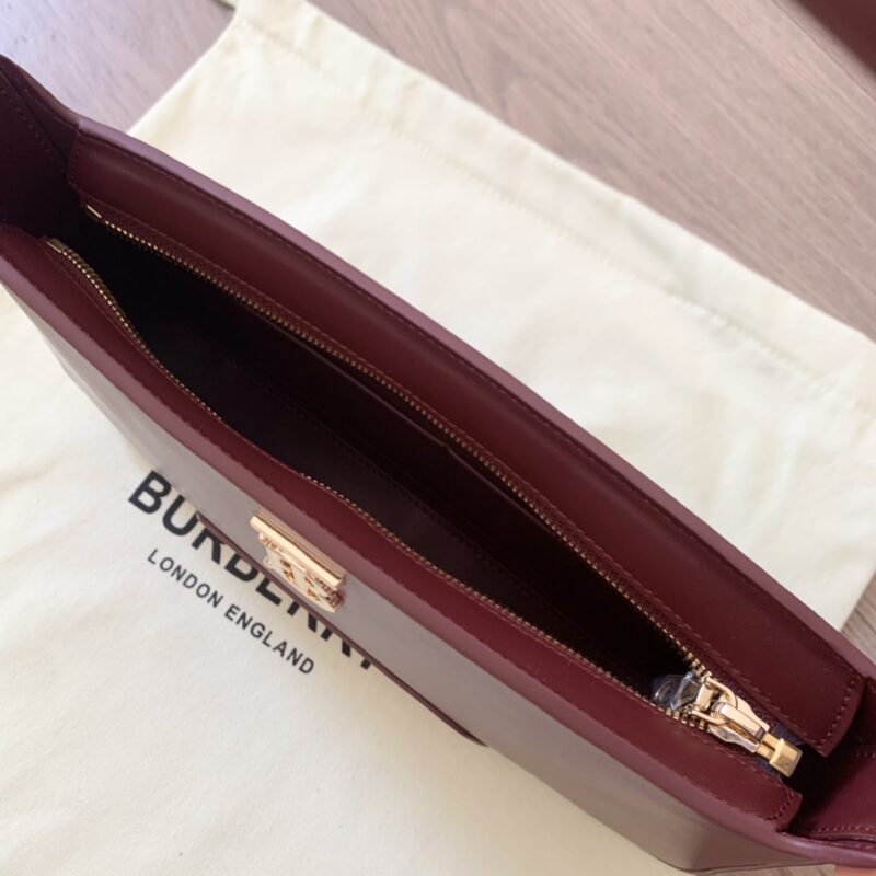 Burberry Armpit Bag-28X14X5CM - Image 8