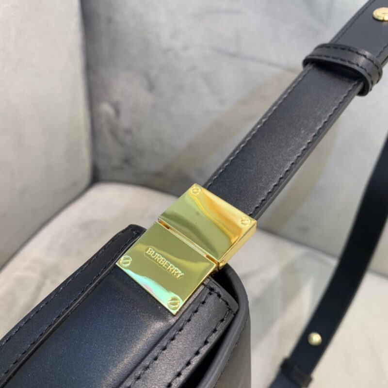 Burberry Olympia Bag-26X5.4X15CM - Image 4