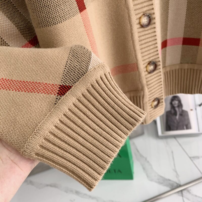 Burberry Coat - Image 3