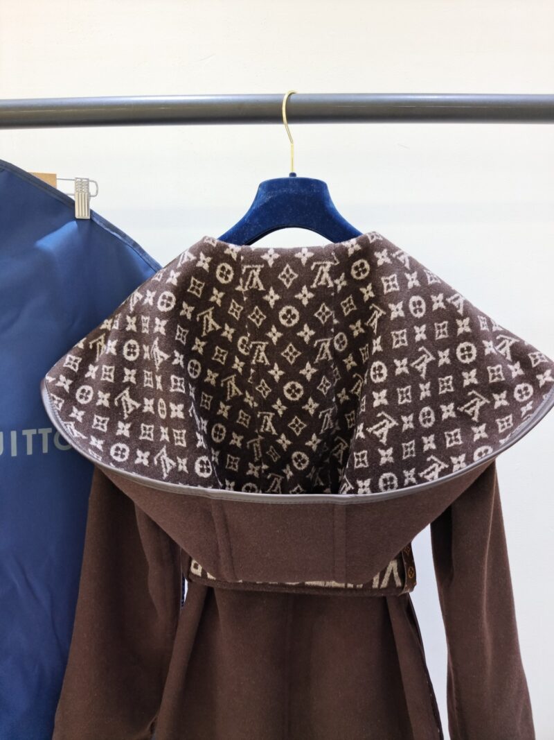 Ch@nel 2022 New Autumn/Winter Coat - Image 6