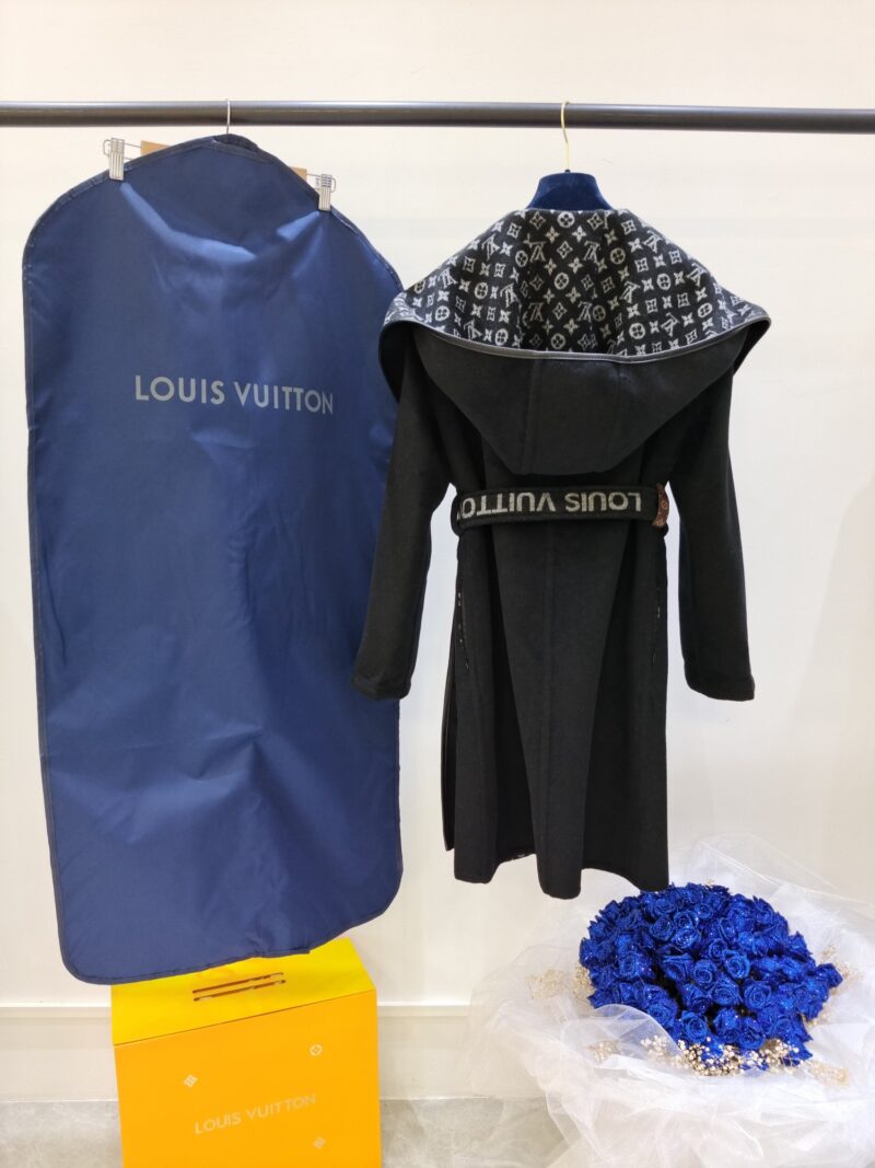 Ch@nel 2022 New Autumn/Winter Coat - Image 2