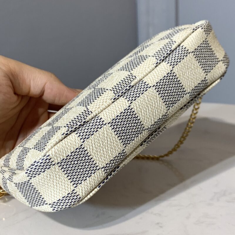 Louis Vuitton Pochette Accessoires-15.5*4*10.5CM - Image 5