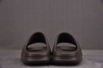 YEEZY SLIDES 'SOOT' - G55495 - Image 4