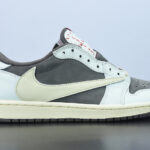 TRAVIS SCOTT X AIR JORDAN 1 LOW OG “REVERSE MOCHA” DM7866-162