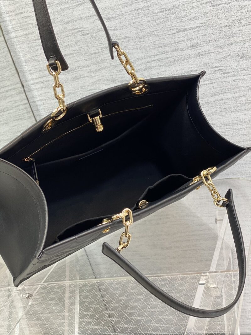 Diro Essential Bag - Image 9