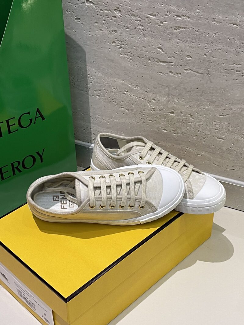 FENDI Sneakers - Image 3