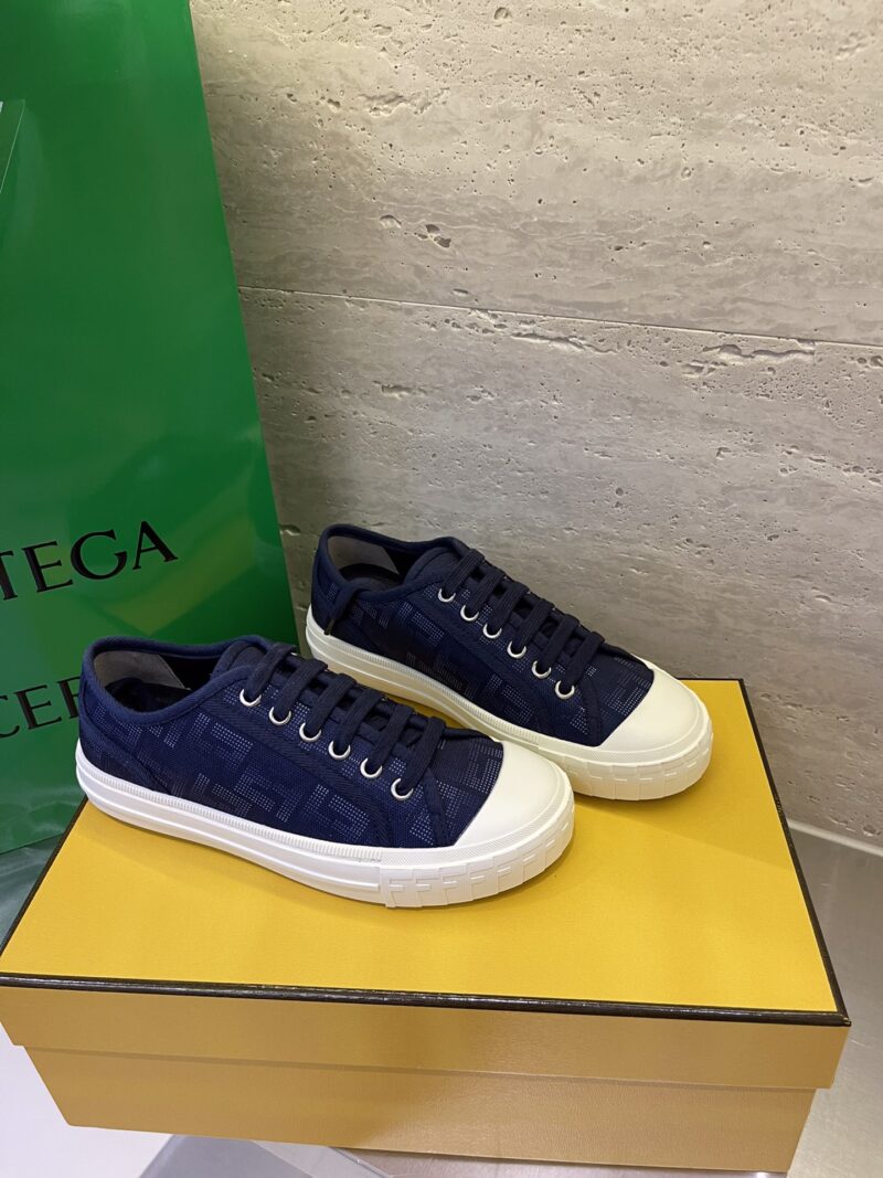 FENDI Sneakers - Image 3