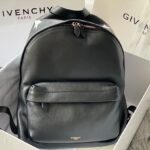 Gienvchy Backpack-28x40x15CM