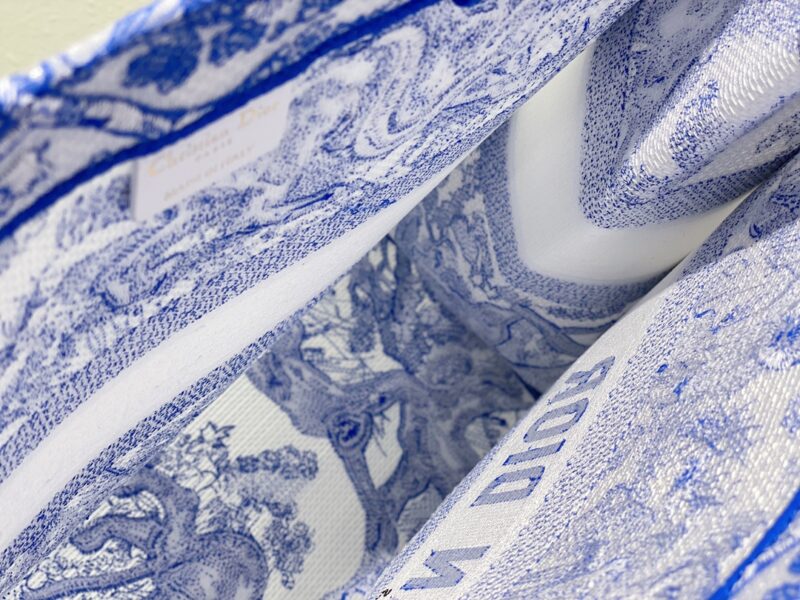 Diro Book Tote Bags-42*32*5CM - Image 8