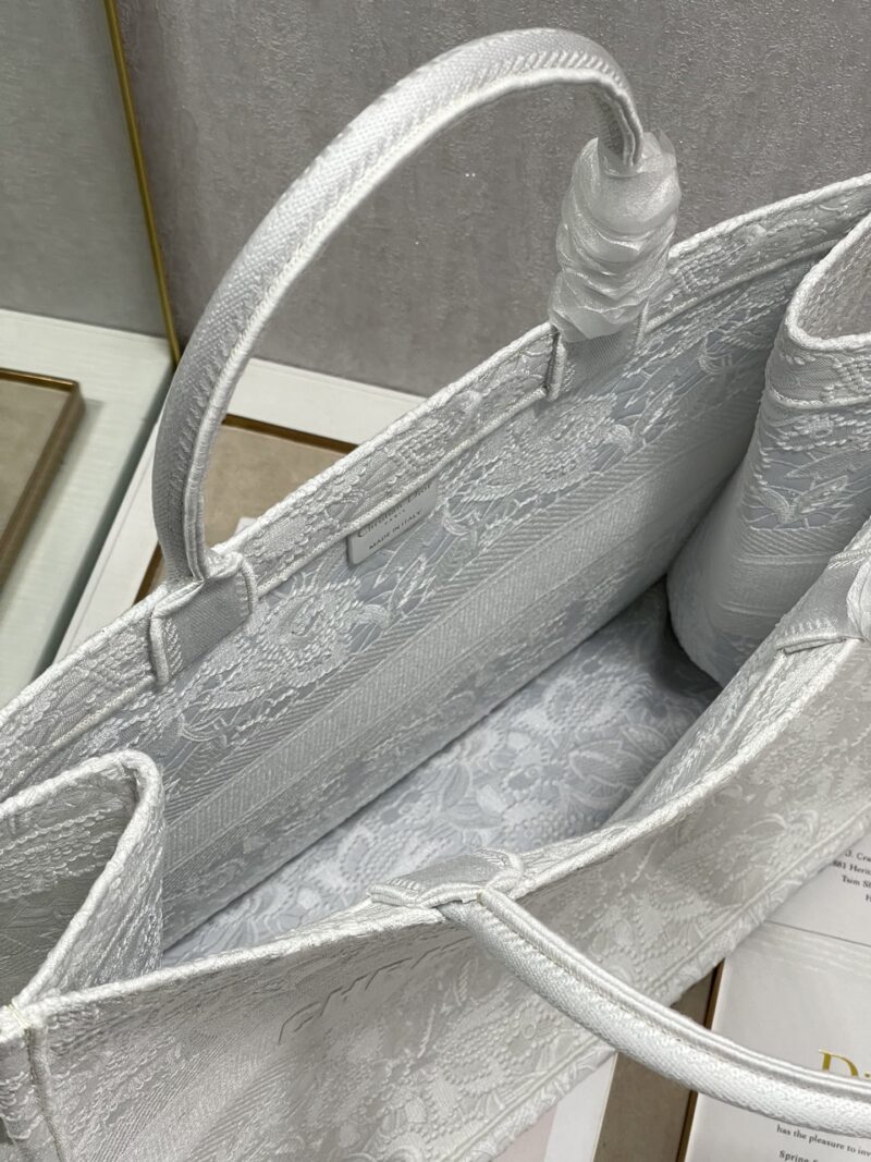 Diro Book Tote Bags-42*32*5CM - Image 8