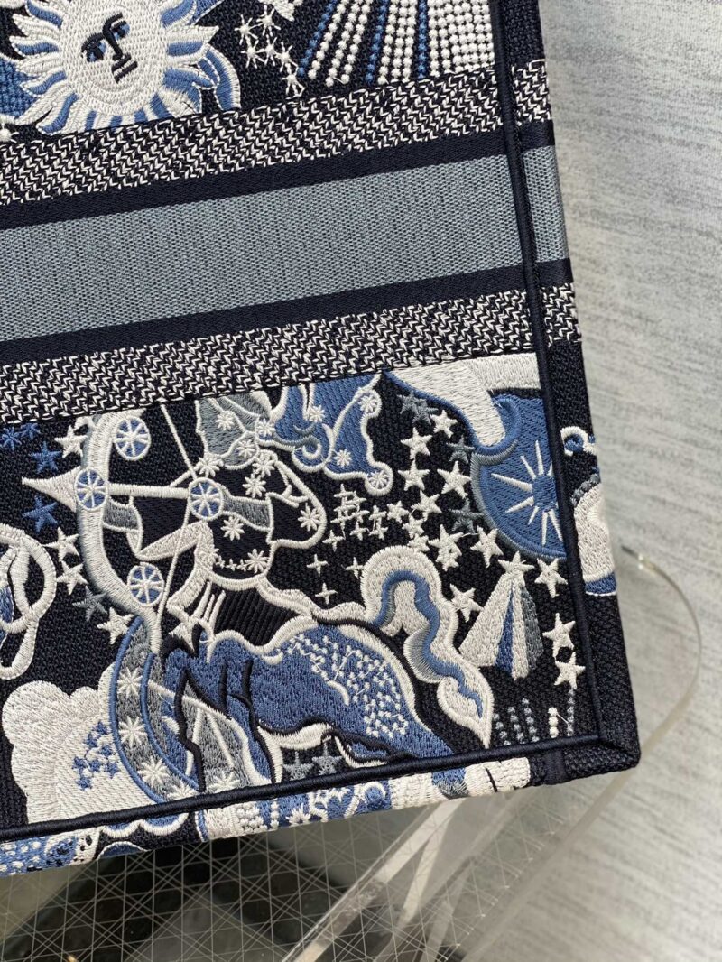 Diro Book Tote Bags-42*32*5CM - Image 5