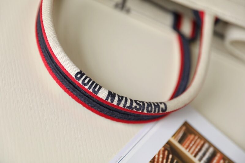 Diro Book Tote Bags-42*32*5CM - Image 4