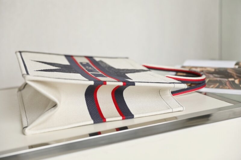 Diro Book Tote Bags-42*32*5CM - Image 5