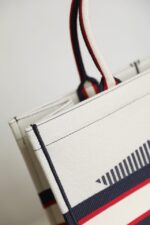 Diro Book Tote Bags-42*32*5CM - Image 8