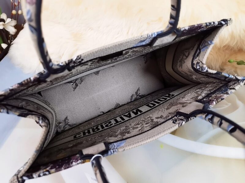 Diro Small Book Tote-36*18*28CM - Image 8