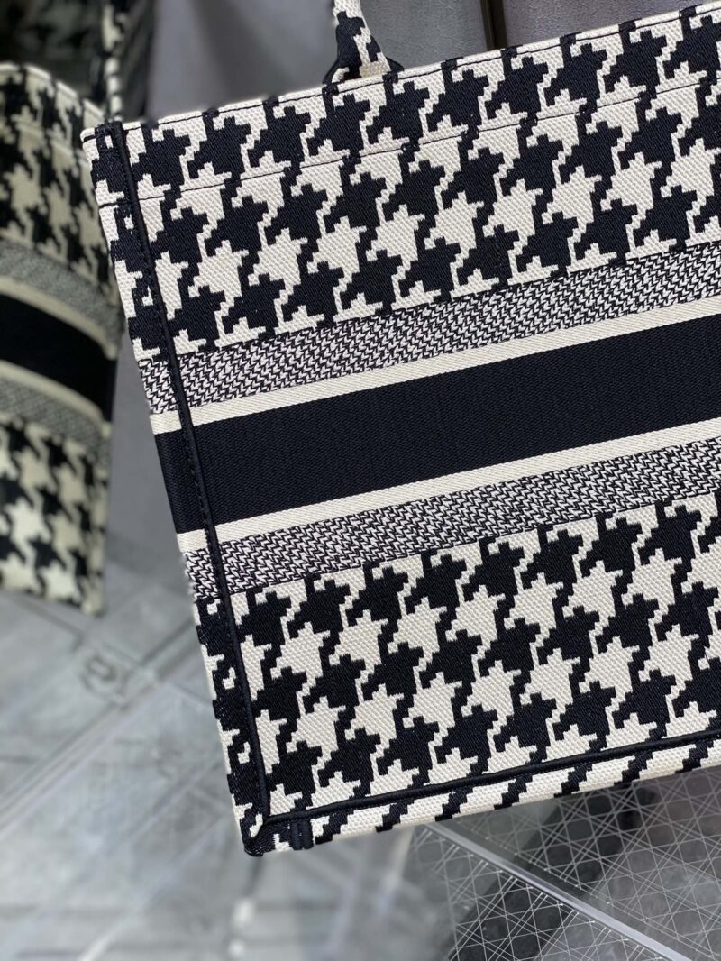 Diro Small Book Tote-36*18*28CM - Image 5