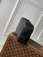 Louis Vuitton Pouch-26*17*71CM - Image 2