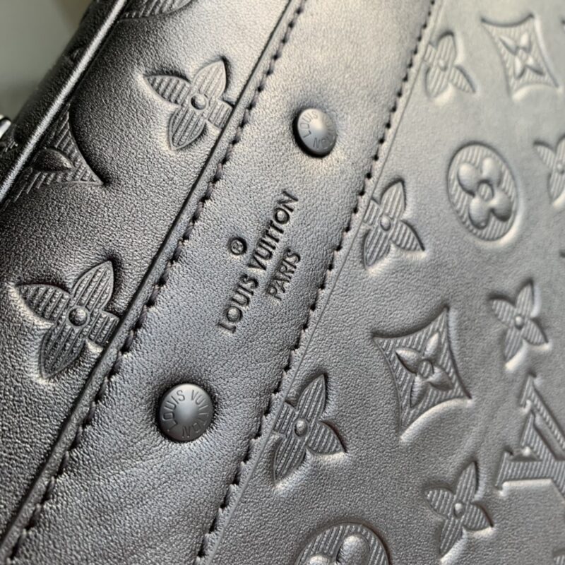 Louis Vuitton Pouch-26*17*71CM - Image 6