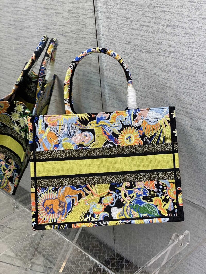 Diro Small Book Tote-36.5CM - Image 5