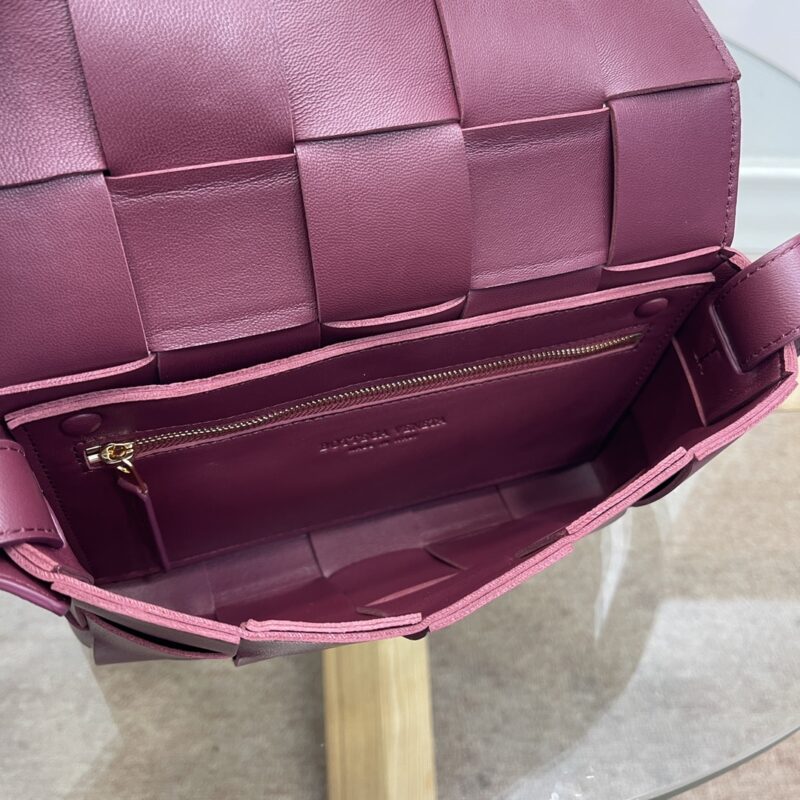 Bottega Veneta Crossbody Bag-23*15*6CM - Image 6