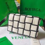 Bottega Veneta Webbing Crossbody Bag-26x18x8CM - Image 8