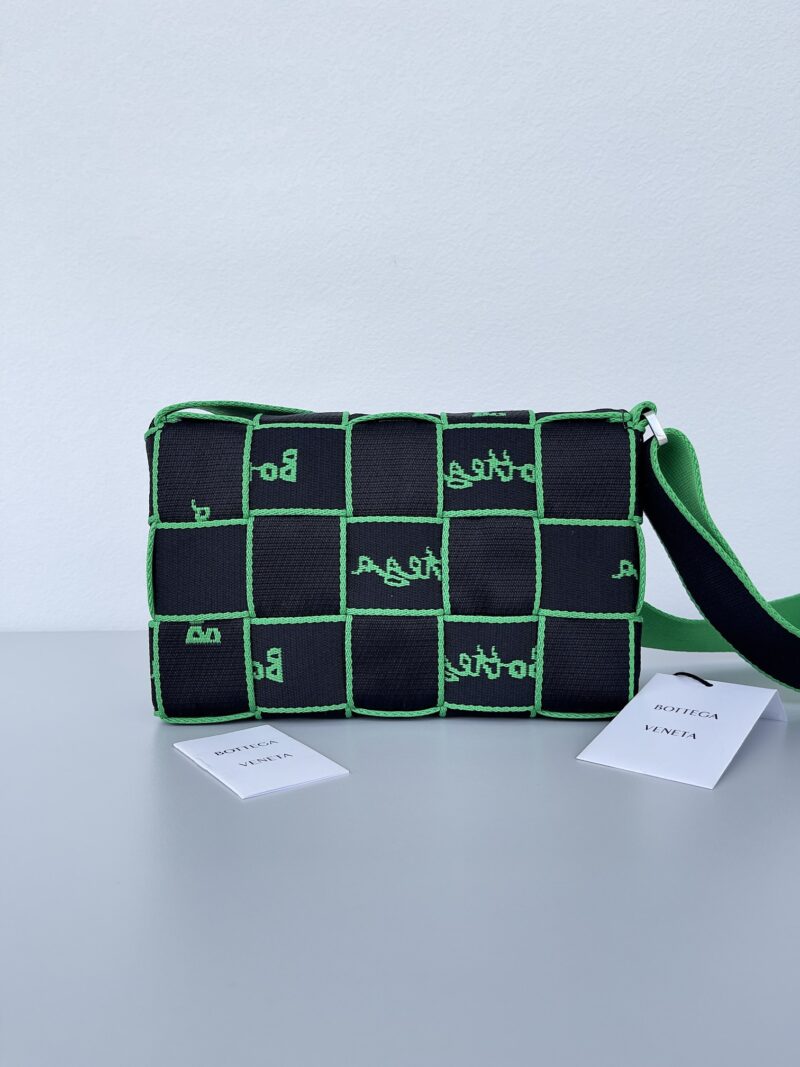 Bottega Veneta Webbing Crossbody Bag-25*15*5CM - Image 3