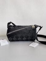 Bottega Veneta Webbing Crossbody Bag-26*15*15CM - Image 2