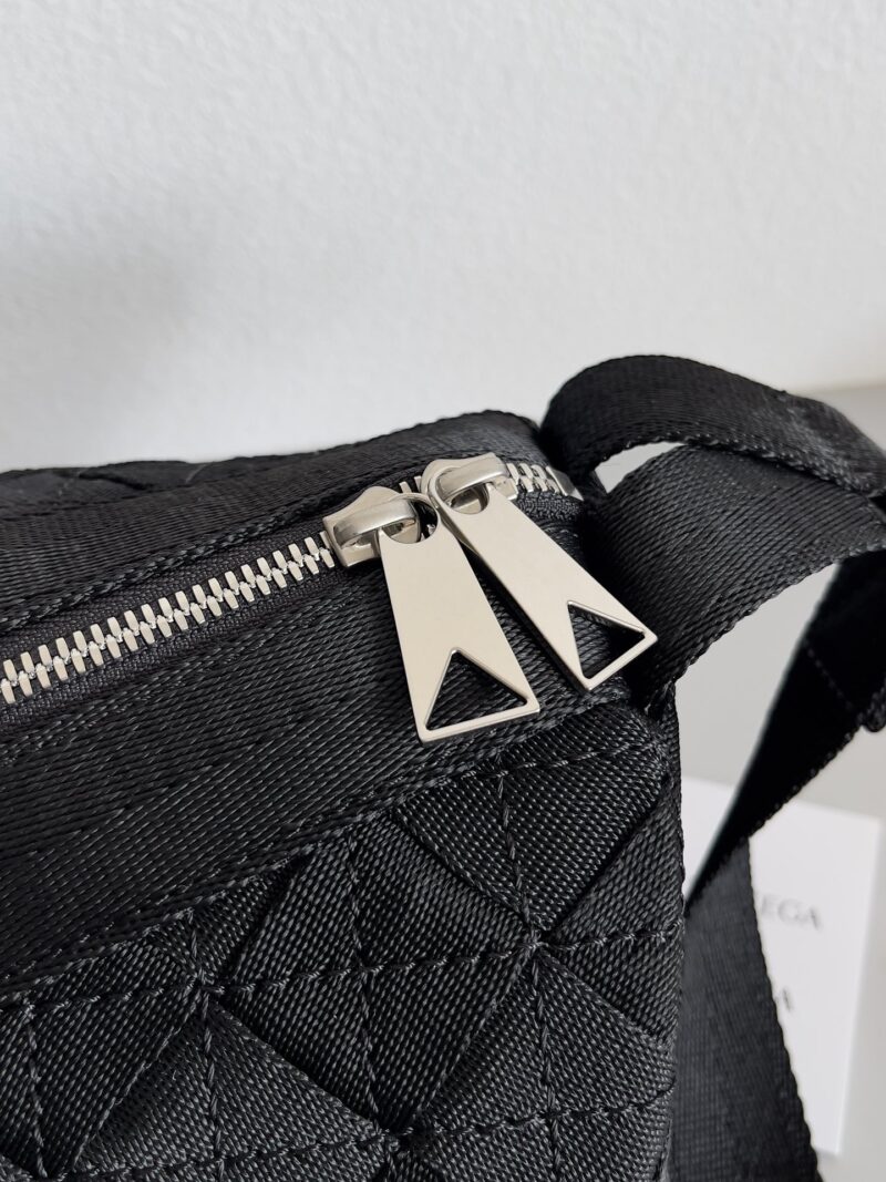 Bottega Veneta Webbing Crossbody Bag-26*15*15CM - Image 4