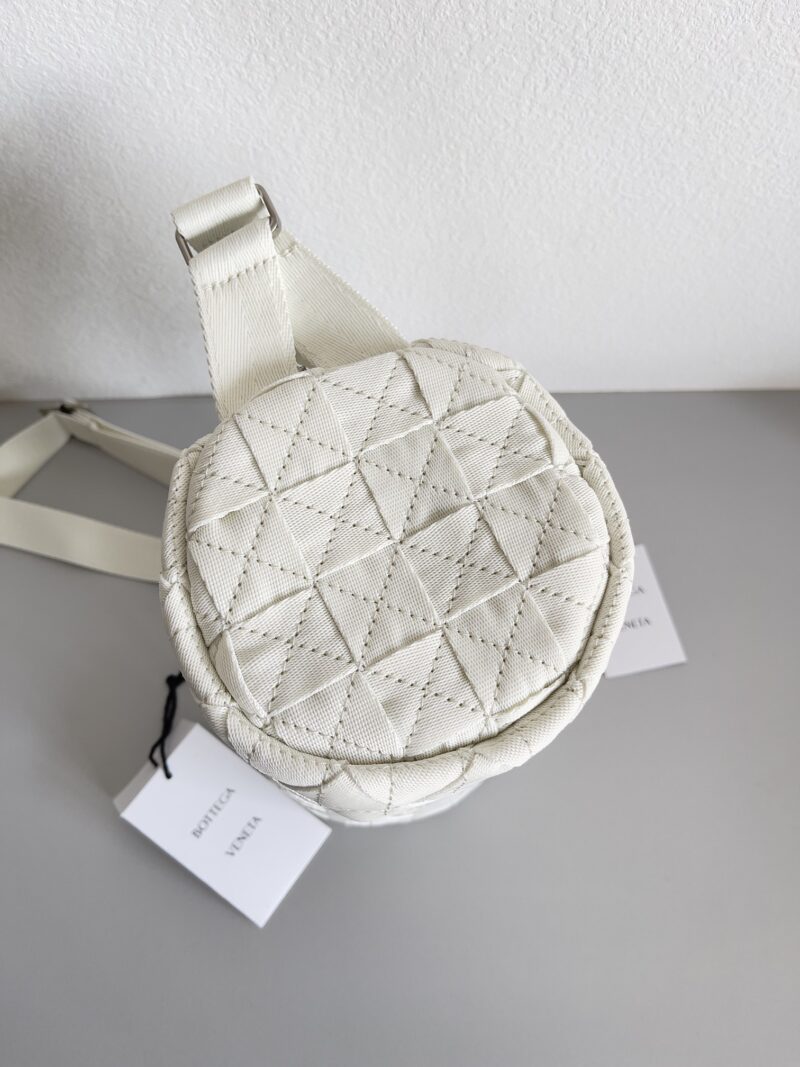Bottega Veneta Webbing Crossbody Bag-26*15*15CM - Image 5