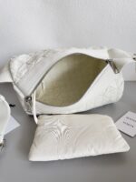 Bottega Veneta Webbing Crossbody Bag-26*15*15CM - Image 9