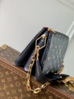 Louis Vuitton Coussin BB Bag-21*16*7 CM - Image 6
