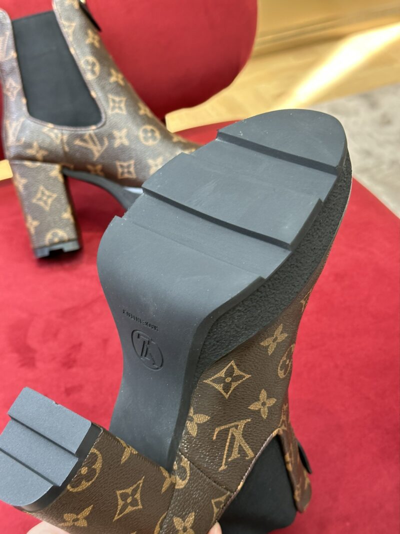 Louis Vuitton Boots - Image 3