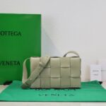 Bottega Veneta Cassette Bag-23x15x6CM