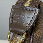 Louis Vuitton Pochette Accessoires-15.5*4*10.5CM - Image 2