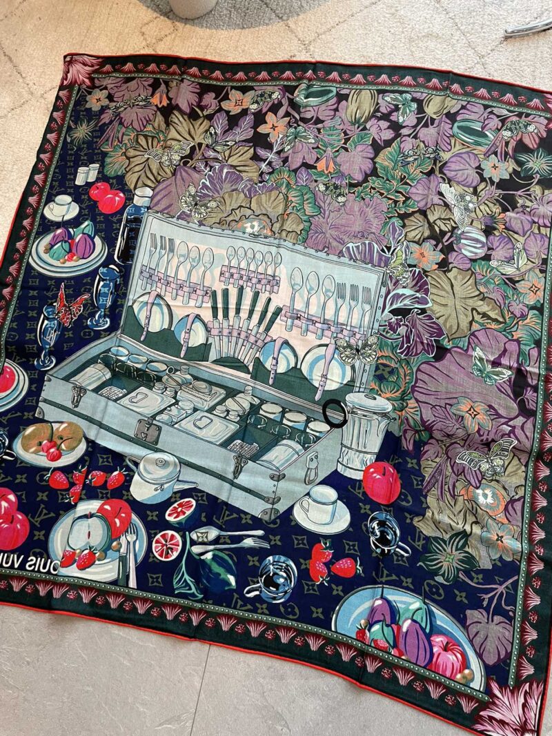 Louis Vuitton Square Towel-140*140CM - Image 3
