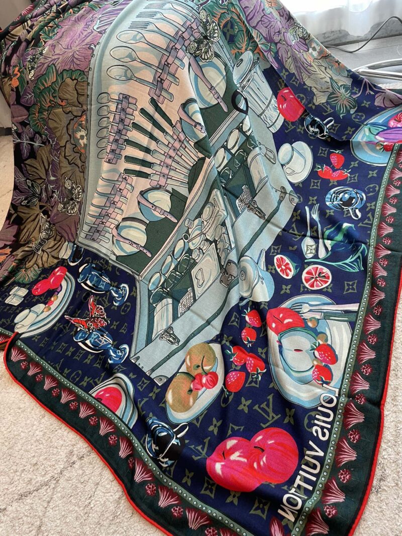 Louis Vuitton Square Towel-140*140CM - Image 9