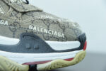 Balenciaga Triple S - Image 11