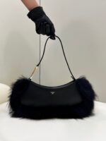 Fendi O-lock Clutch Bags-32*11*5CM