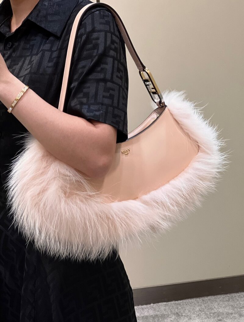 Fendi O-lock Clutch Bags-32*11*5CM - Image 11