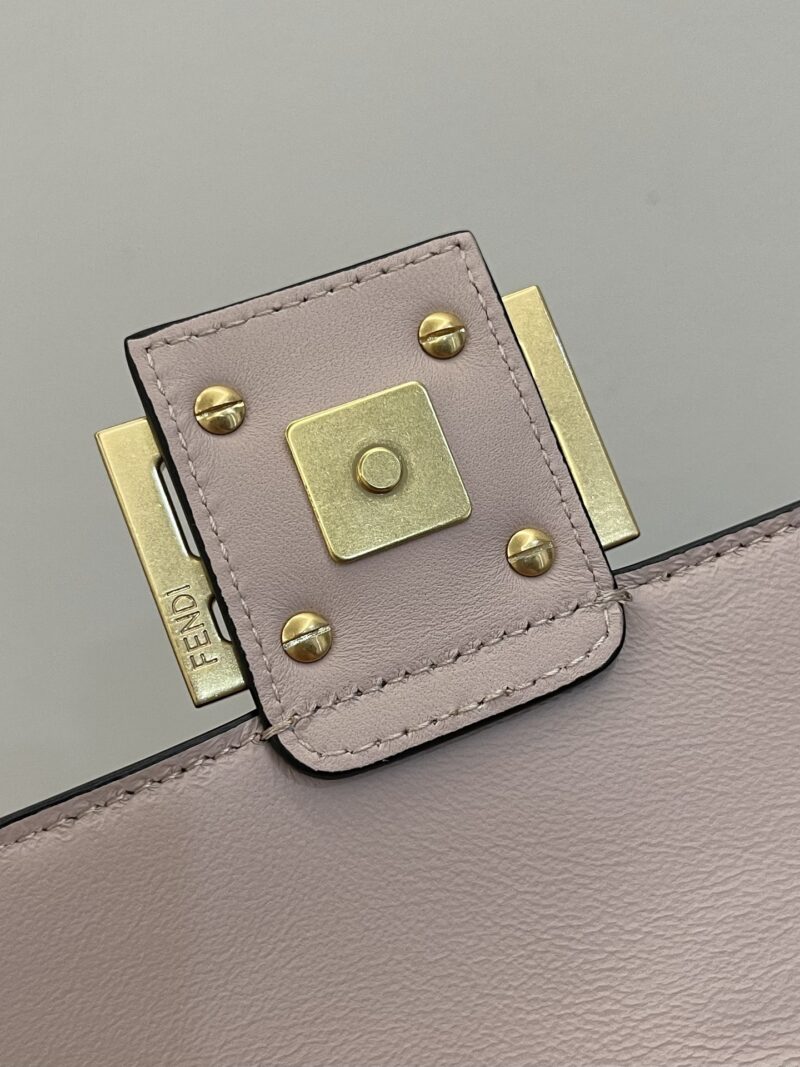 FendI Baguette Bag-24x14x7CM - Image 6